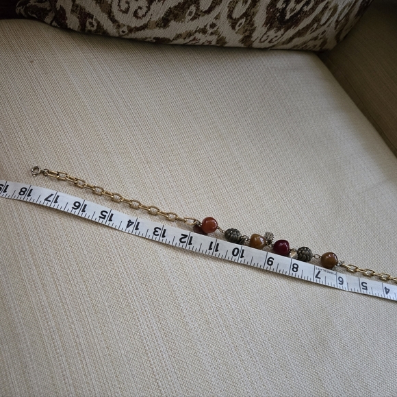 Faux Ambe Bead Necklace Leaves 18" Fall Colors Silver and Gold tone - Picture 9 of 10